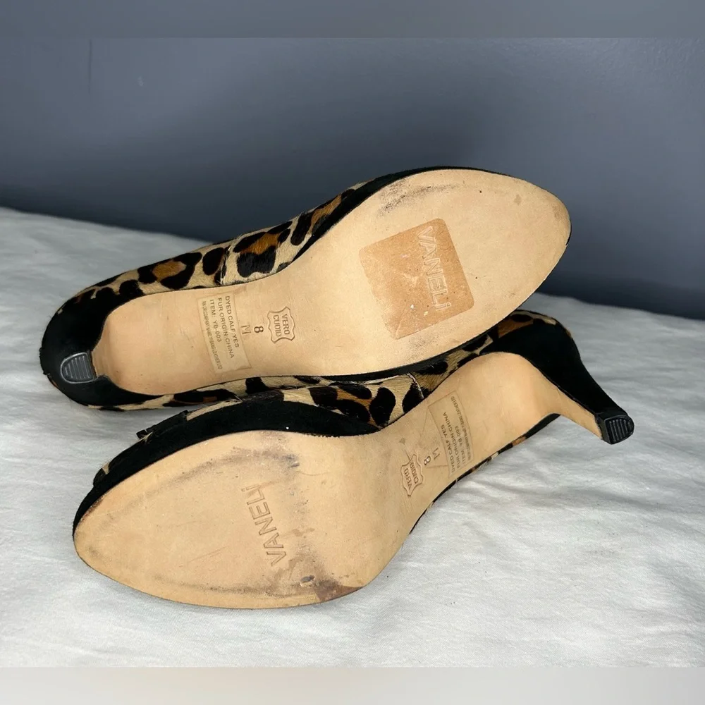 Vaneli Leopard Print Calf Hair Peep Toe Pumps Heels Womens‎ Size 8 Classic Fall